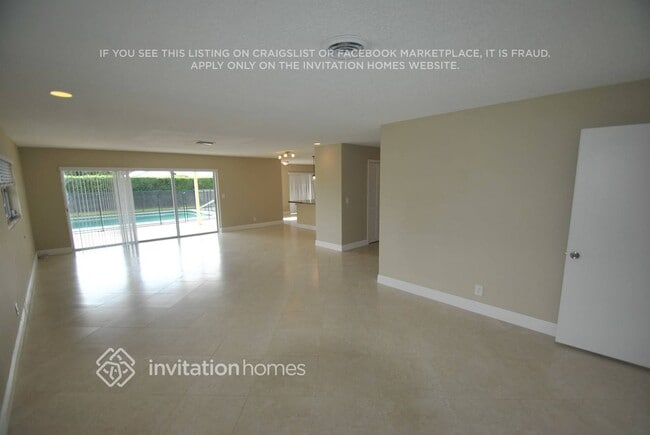 Photo - 225 Gleneagles Dr