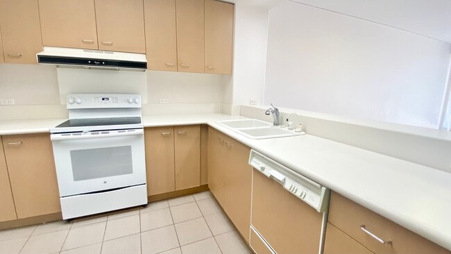 Photo - Spacious 2 Bedroom, 2 Bath, with 2 Parking Stalls - Kalele Kai in Hawaii Kai