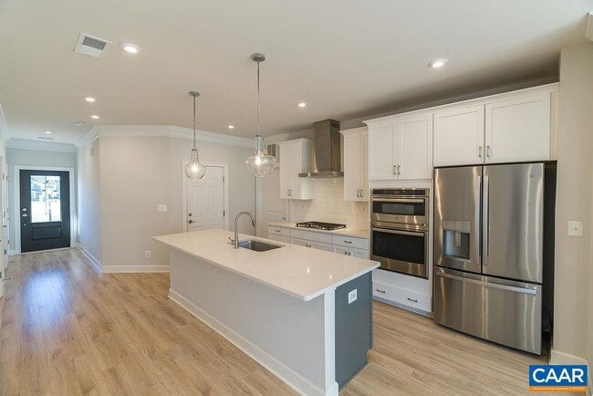 Photo - 86 Crabapple Ln