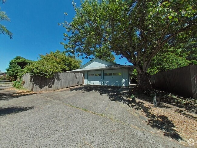 Building Photo - 3 Bedroom House ~ South Corvallis ~ Pet Fr...