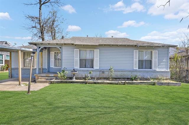 Building Photo - 10922 Castolon Dr