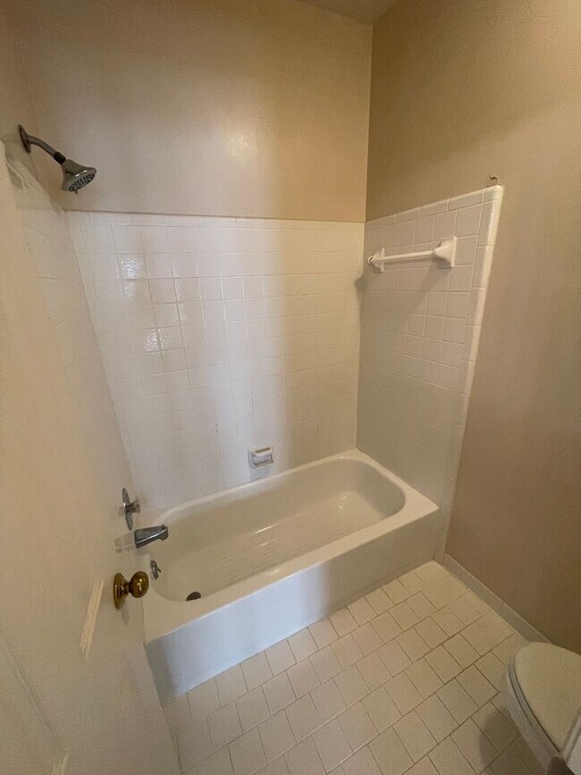 Photo - Burton Hills/ Green Hills