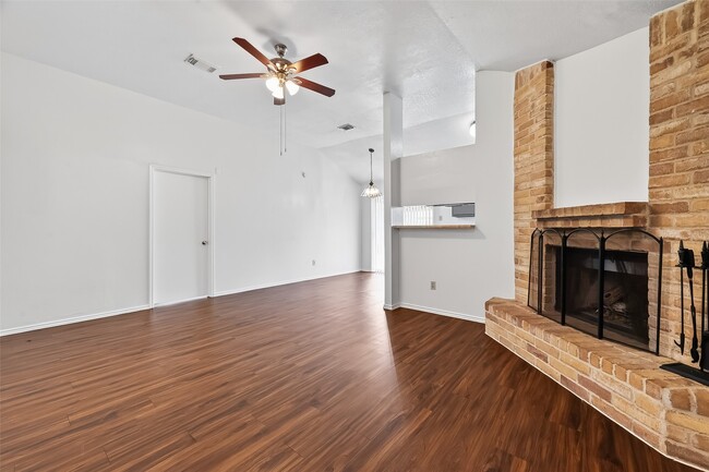 Photo - 9131 Goodmeadow Dr