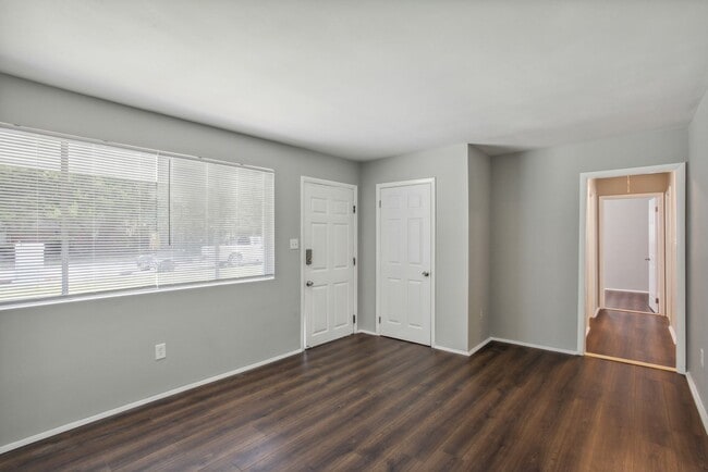 Photo - Large 3BR/1BA Eastside Savannah Home For Rent