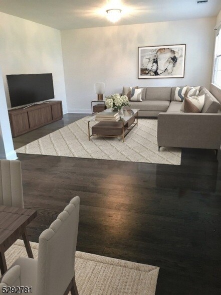 Photo - 19 Hewetson Rd