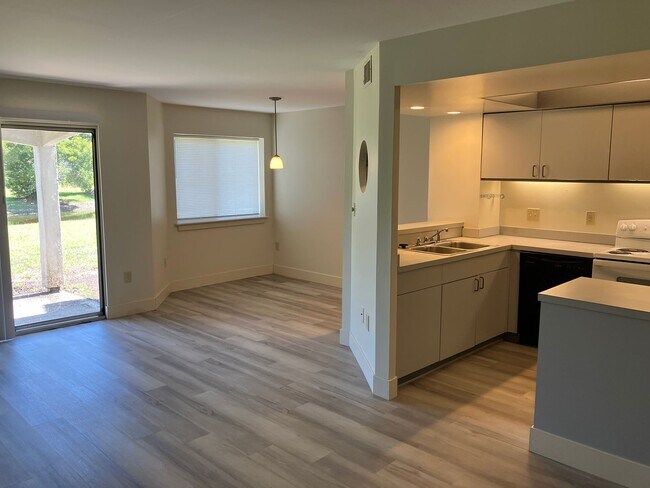 Photo - 2 Bedroom 2 Bathroom Condo in Calabash Unit 3