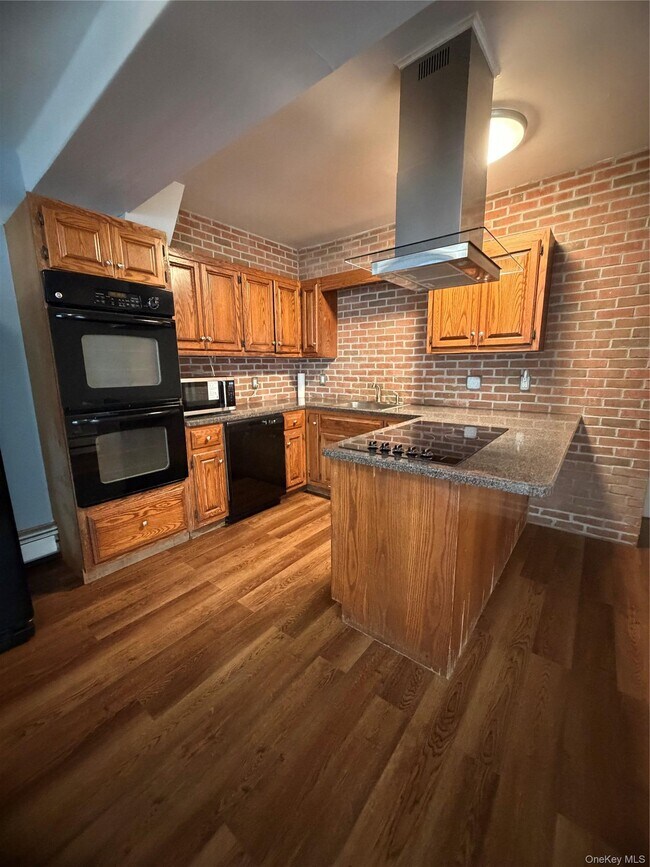 Photo - 13 Spring St Unit Suite #3