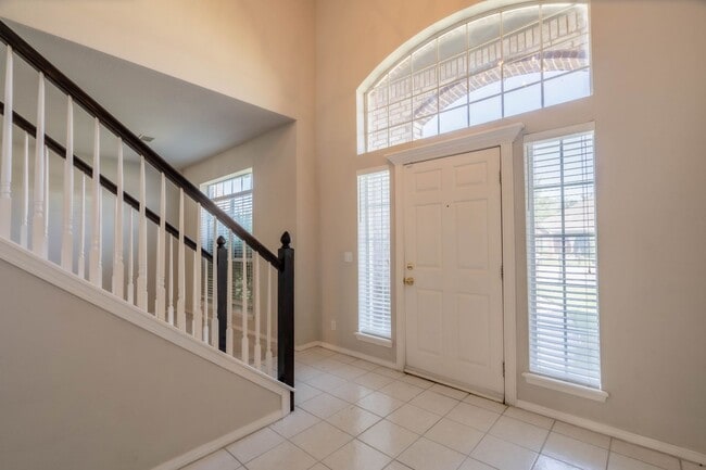 Photo - Beautiful 4 Bed 2.5 Bath Rental in Tulsa!