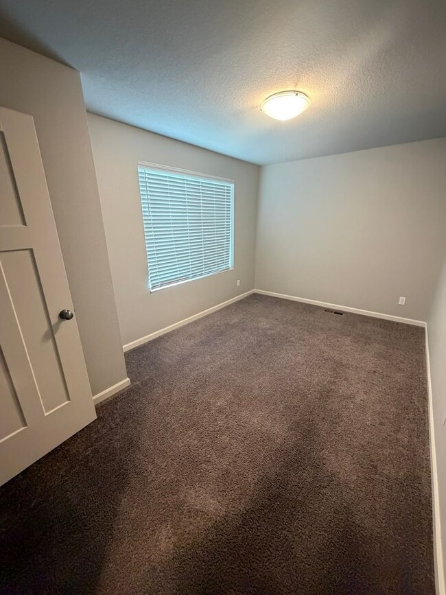 Photo - Must See Large Home in HOA Neighborhood!