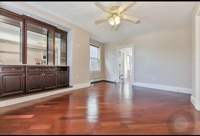 Photo - 154 Webster St Unit 2