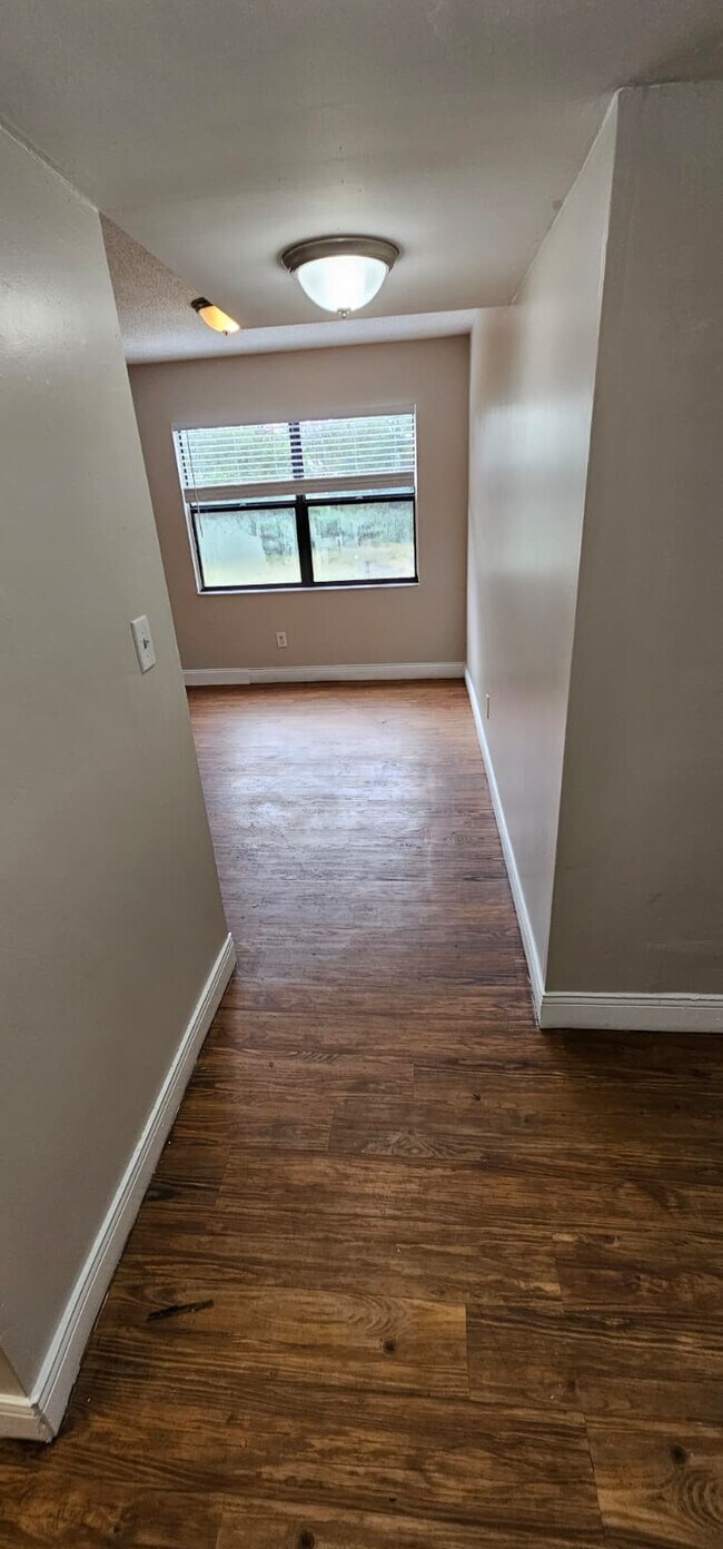 Photo - 3400 Foxcroft Rd