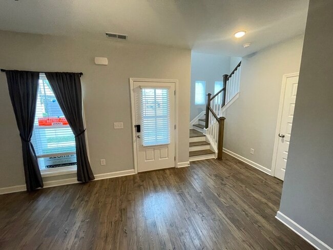 Photo - Waterford Village 3 bedroom home with a 2 car garage!