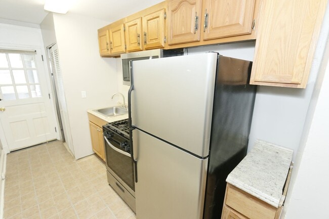 Photo - 234 35th St SE Unidad #3
