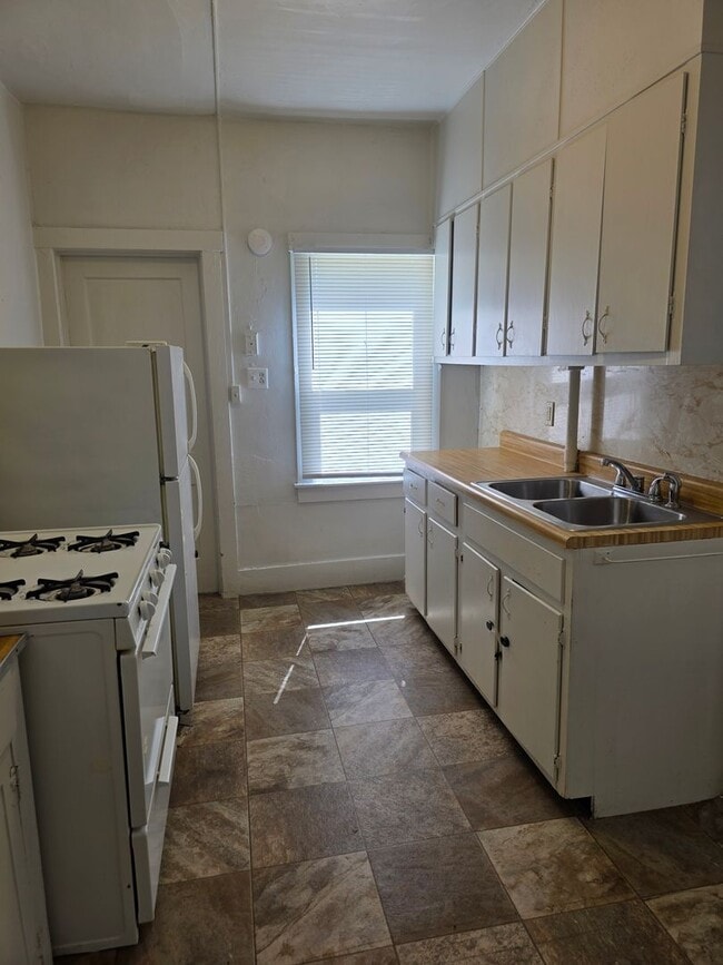 Photo - 1106 N Michigan St Unit 1106-2