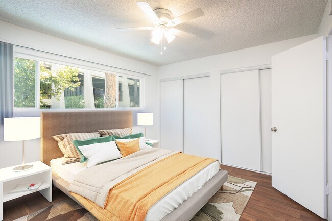 Photo - Knollbrook Falls Apartments