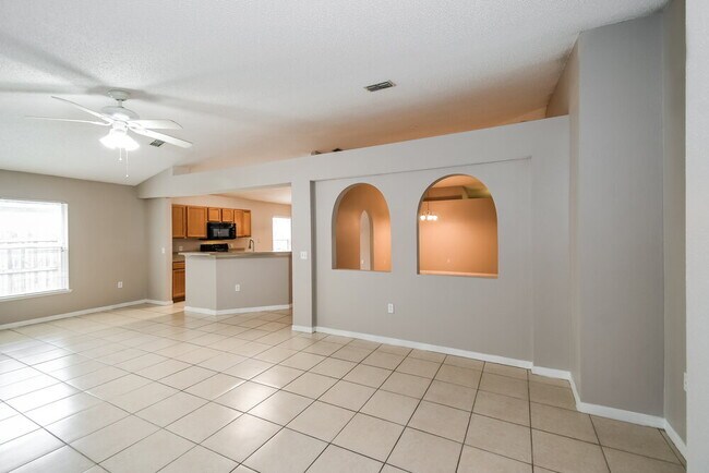 Photo - 9127 Shindler Crossing Dr Casa