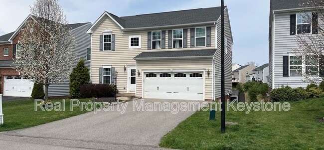 Building Photo - 241 Long Ridge Dr Rental