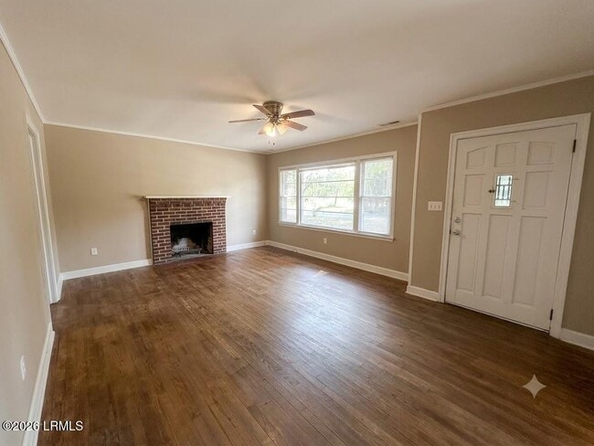 500 Pilot St