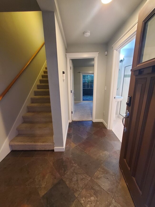 Building Photo - Modern Craftsman Living Between Ballard & ... Rental