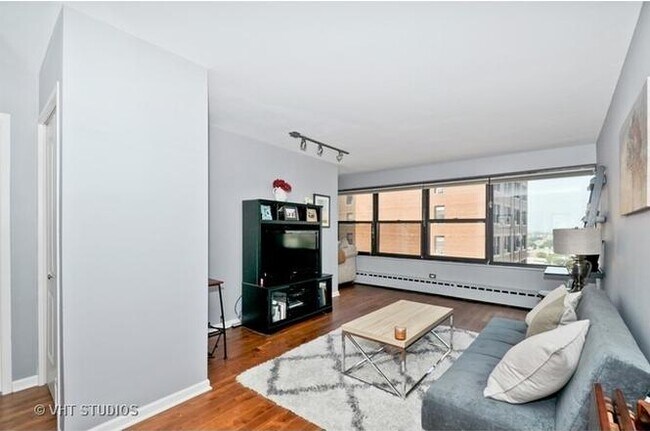 Photo - 3420 N Lake Shore Dr Unit 14K