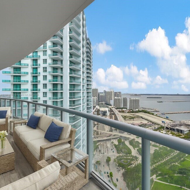 Photo - 888 Biscayne Blvd Unidad 5010
