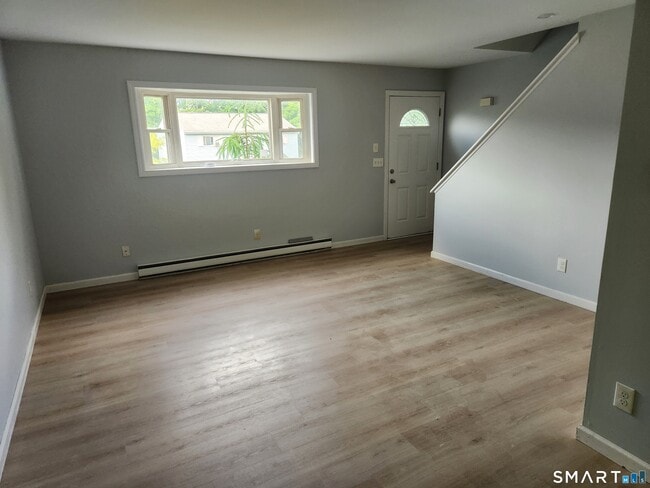 1 Knollwood Dr