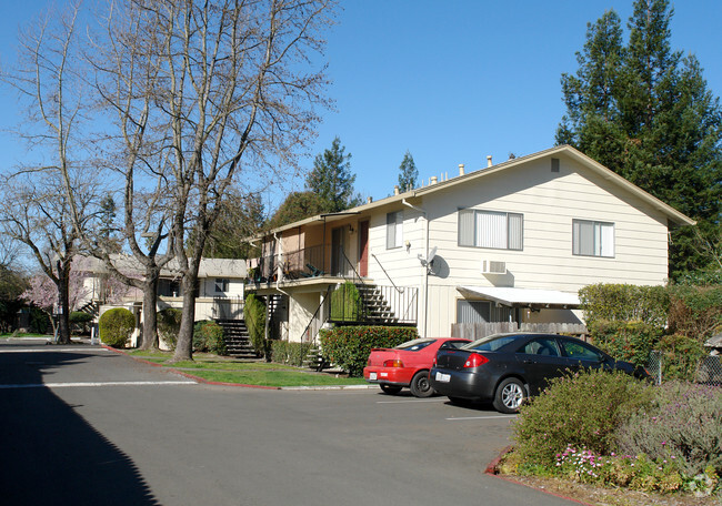 Building Photo - Hidden Garden Apartments