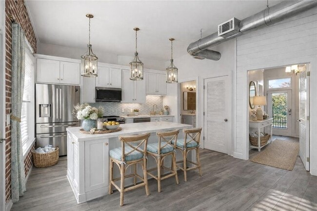 Building Photo - 791 Wylie St SE Unit 901