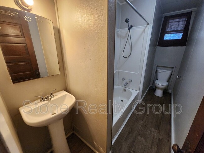 Photo - 1130 N 8th St Unit B