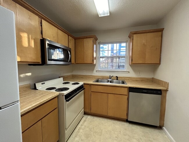 Photo - Apartment for Rent Unit 211