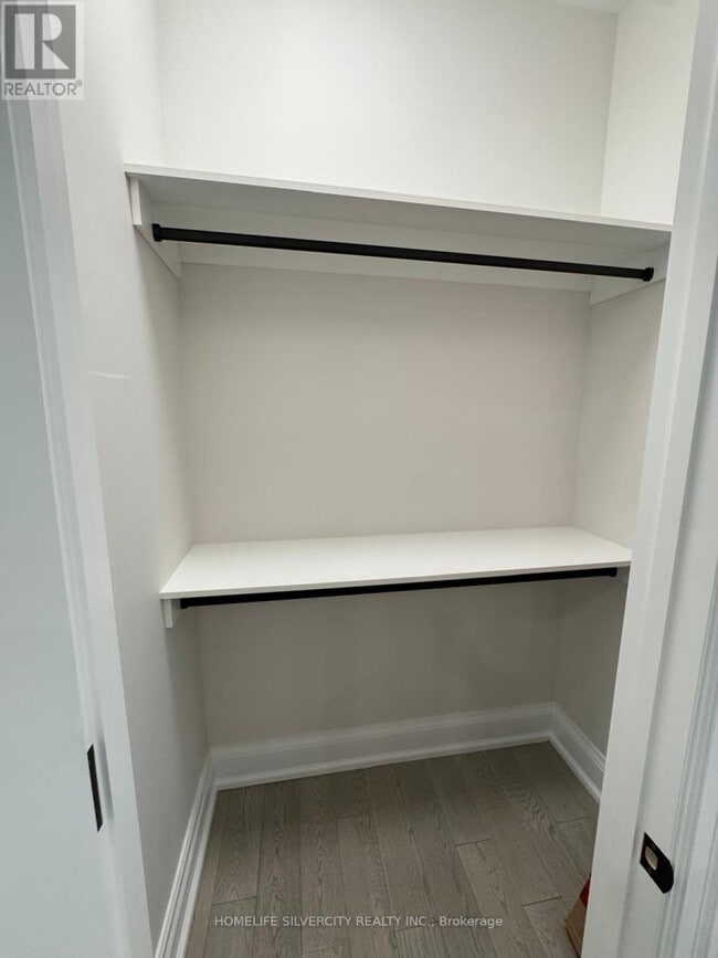 Photo - 6267 Castlederg Side Rd