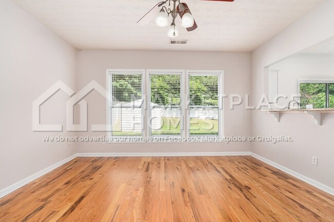 Photo - 1576 Thornwick Trace