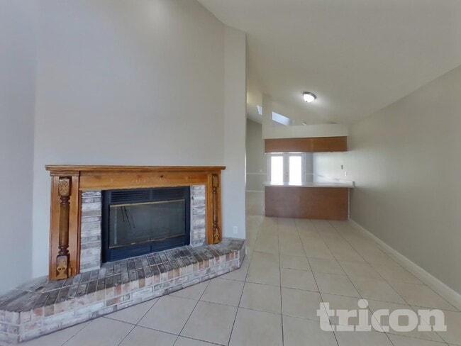 Photo - 417 Filmore Dr