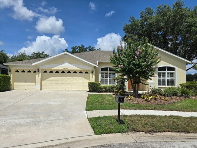 Building Photo - 15305 PALOMA PARK Ln