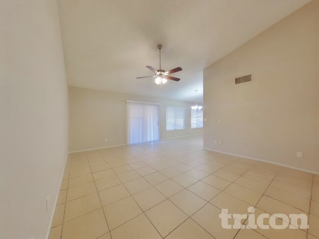 Photo - 7631 W Cheryl Dr