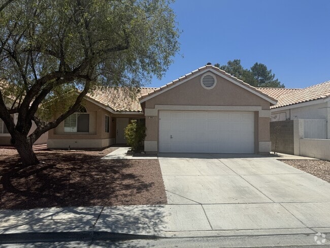 Building Photo - 7397 Winterpine Ave Rental