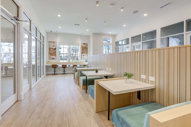 Alton Serenoa apartments — community photo