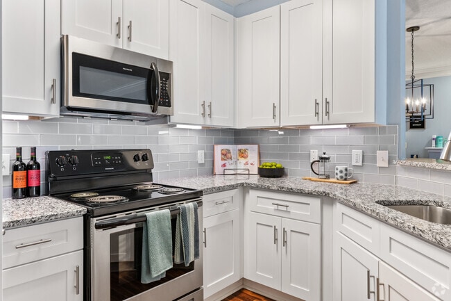 2 habitaciones, 2 baños, 1295 pies cuadrados, cocina - Stonegate Apartment Homes