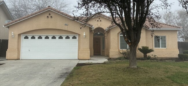 Building Photo - 3 Bedroom 2 Bath Home in Cul-De-Sac