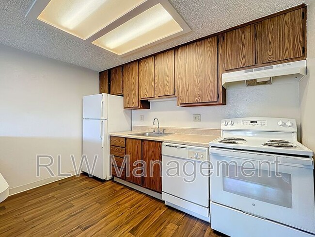 Photo - 611 Mt Homer Rd Unit Apt 66