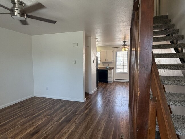 Photo - 3200 Azalea Dr