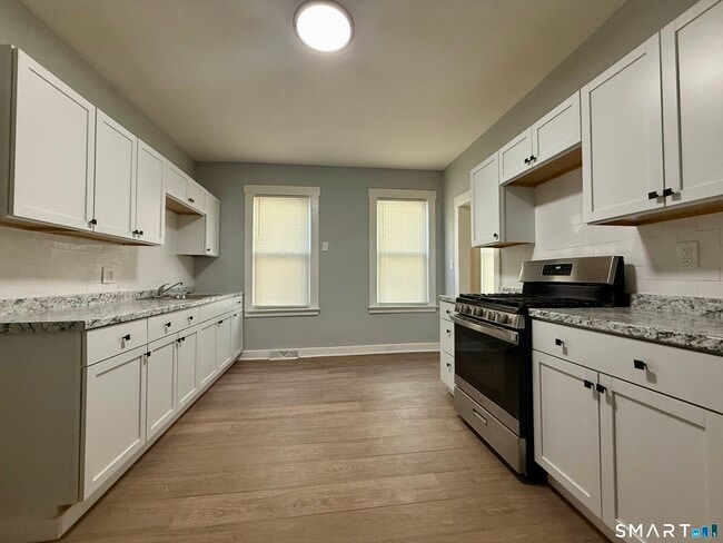 Photo - 51 Gilbert St Unit 1st floor