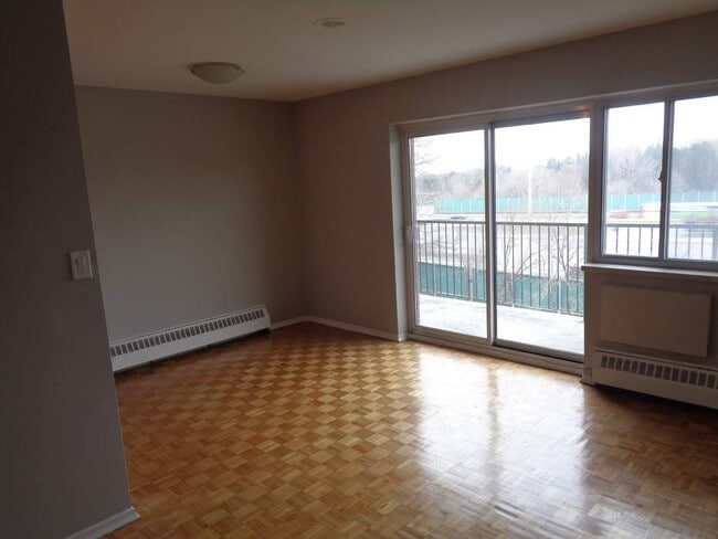 Photo - 71 Talara Drive