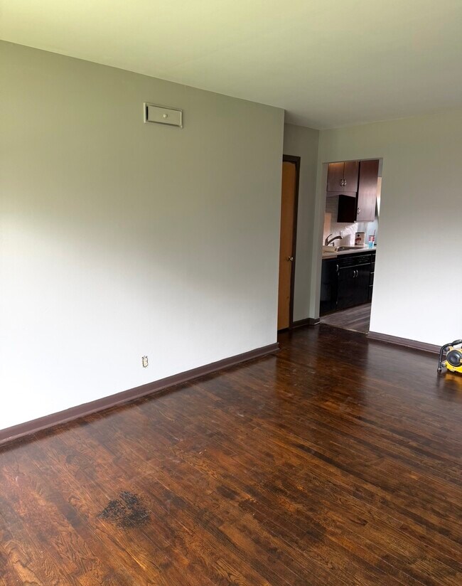 4322 N 52nd St Unidad 4