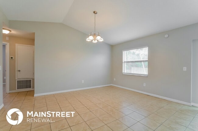 Photo - 3057 Riverhead Dr