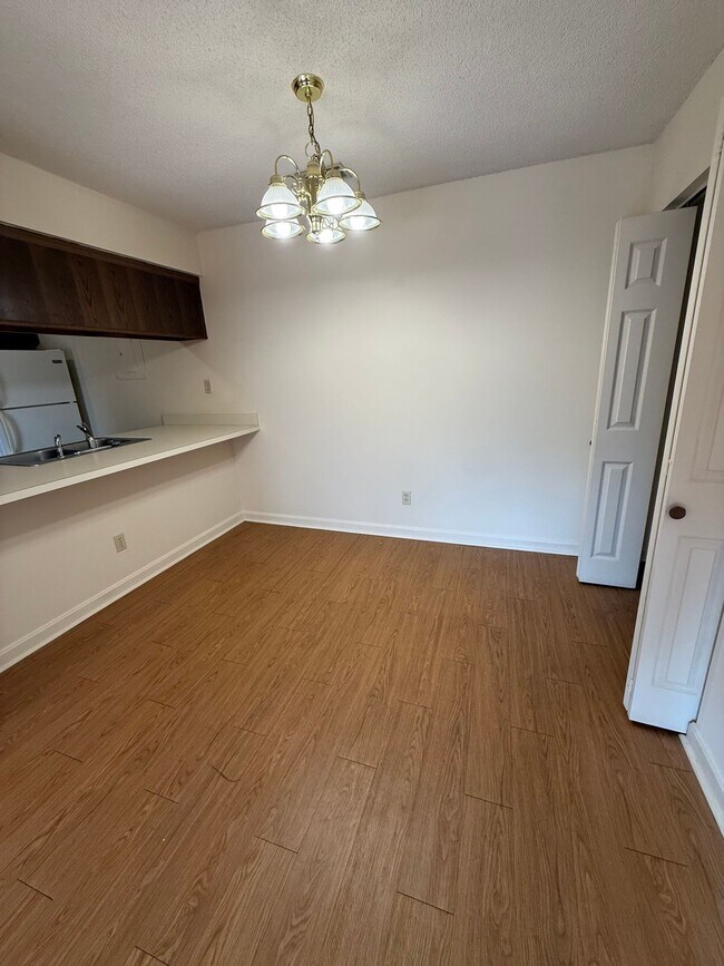Photo - Lakewood Flats and Townhomes Unit 5049
