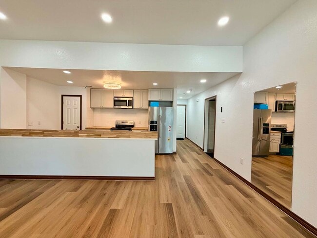 Photo - 10715 Carvel Ln