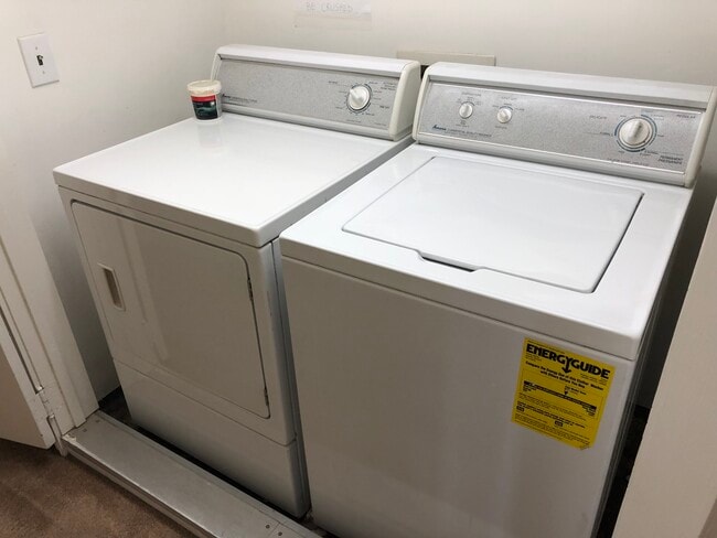 Photo - 4020 Miller Way