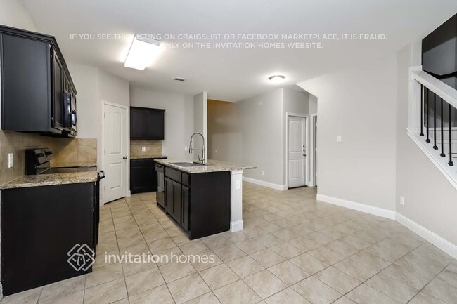 Photo - 652 Creekview Dr