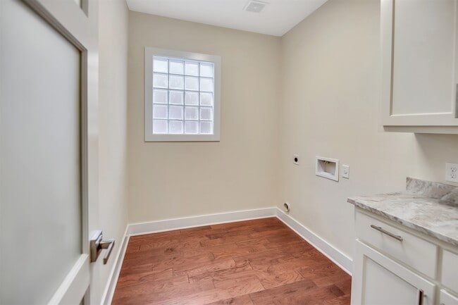 Building Photo - 4100 S Texas Ave